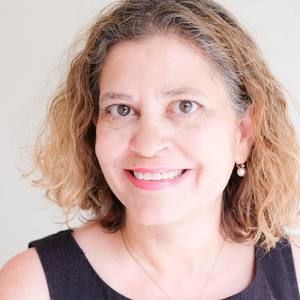 Meet your Posher, Lina